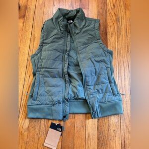 The North Face Women's Retro Olive Quilted Vest NWT
